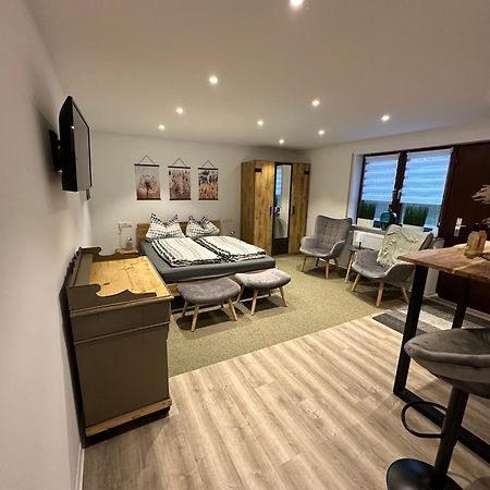 Neckarsulm Ruhige Wohnung Am Feldrand エクステリア 写真